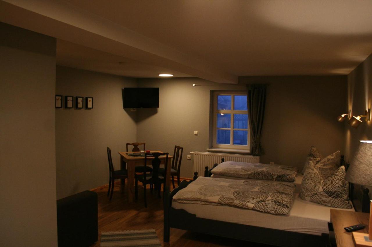 Haus Brunnenkunst Hotel Arnstadt Bagian luar foto